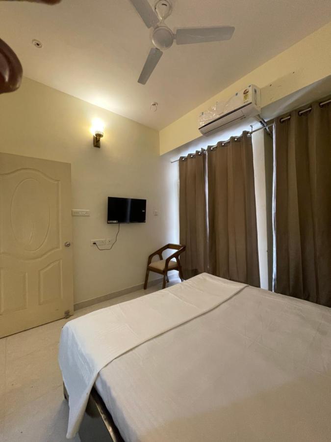 Upre Apartment Varanasi Ngoại thất bức ảnh